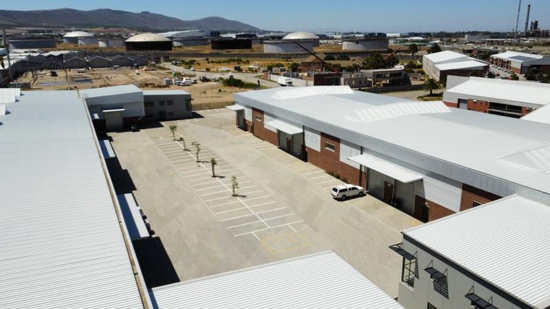 To Let commercial Property for Rent in Killarney Gardens Western Cape